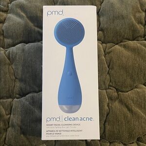 PMD Clean Acne Device in Blue, NWT